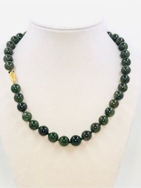 Natural Dark Green Jade Beaded Necklace 10mm 18” Vintage Clasp Hand Knotted